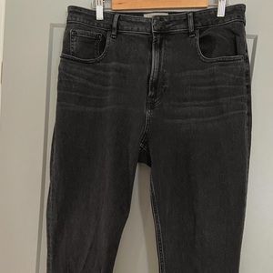 Everlane The Curvy Cheeky Jean 32 regular black